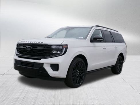 New 2026 Ford Expedition Max Platinum w/ Stealth Performance Package image 7