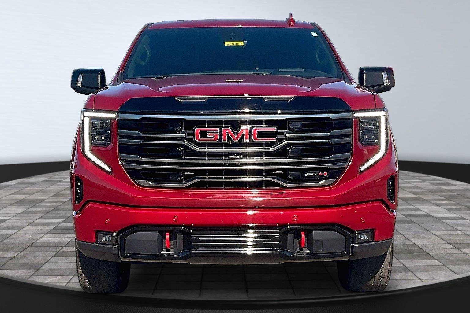 Used 2025 GMC Sierra 1500 AT4 w/ AT4 Premium Package AWD/4WD image 2