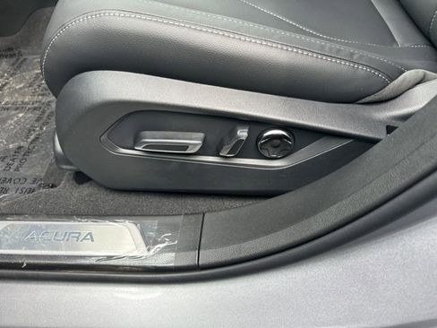 New 2026 Acura RDX SH-AWD image 17