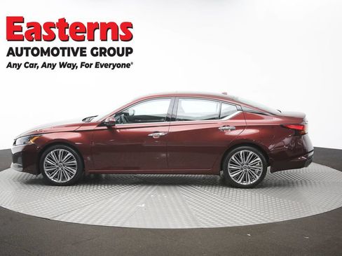 Used 2023 Nissan Altima 2.5 SL FWD image 61