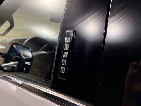 Used 2023 Ford F250 Platinum AWD/4WD image 32