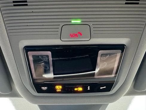 New 2026 Volkswagen Atlas SE AWD/4WD image 36
