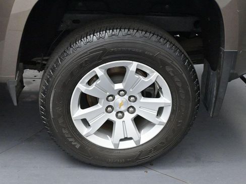 Used 2015 Chevrolet Colorado LT w/ LT Convenience Package AWD/4WD image 40