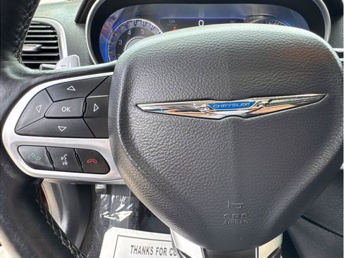 Used 2017 Chrysler 300 C w/ Safetytec Plus Group RWD image 29