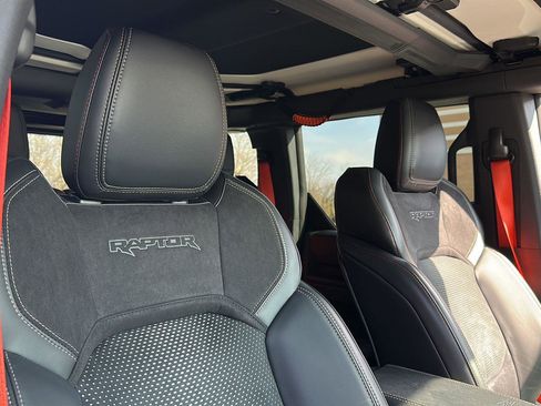 Used 2024 Ford Bronco Raptor image 28