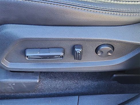 Used 2024 Honda Pilot Touring image 25