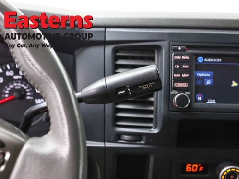 Used 2020 Nissan NV 3500 SL RWD image 12