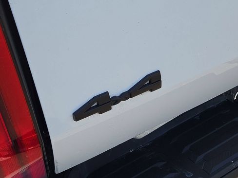 Used 2023 Toyota Tundra SR5 AWD/4WD image 12