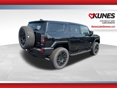 New 2025 GMC Hummer EV 2X image 4