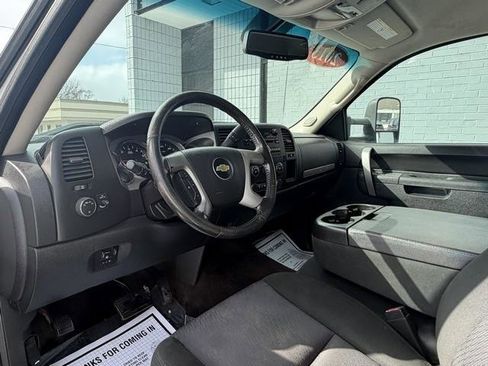 Used 2013 Chevrolet Silverado 3500 LT w/ Convenience Package image 13