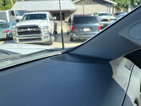 Used 2022 Chevrolet Silverado 2500 Custom w/ Snow Plow Prep/Camper Package AWD/4WD image 65