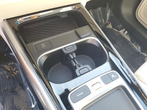 Used 2025 Mercedes-Benz GLA 250 image 16