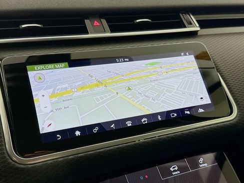 Used 2020 Land Rover Range Rover Velar S AWD/4WD image 16