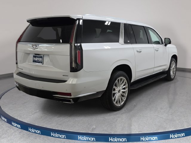 Used 2023 Cadillac Escalade ESV Premium Luxury w/ LPO, Floor Liner Package AWD/4WD image 6