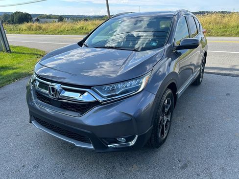 Used 2019 Honda CR-V Touring image 4