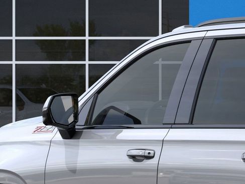 New 2026 Chevrolet Suburban Z71 w/ Z71 Off-Road Package image 13