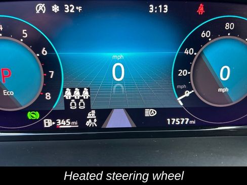 Used 2025 Volkswagen Atlas SE image 16