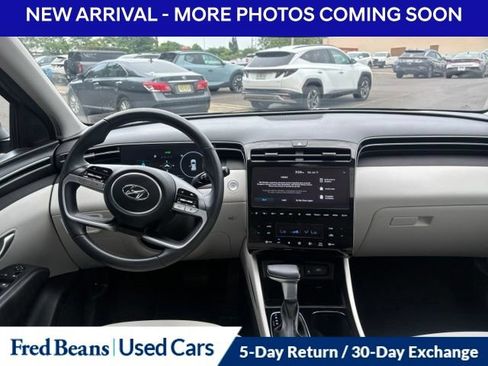 Certified 2024 Hyundai Tucson SEL w/ Convenience Package AWD/4WD image 9