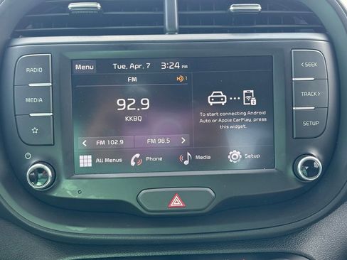 Used 2024 Kia Soul LX w/ Option Group 015 FWD image 22