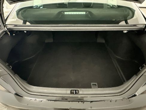 Used 2025 Toyota Camry SE FWD image 30