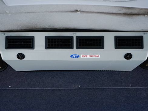 Used 2013 Ford E-450 and Econoline 450 Super Duty w/ Shuttle Bus Prep Pkg RWD image 28