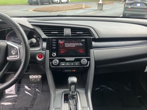 Used 2020 Honda Civic Sport image 25