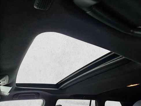 Used 2022 Lexus GX 460 Premium w/ Premium Plus Package image 17