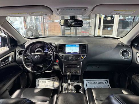 Used 2020 Nissan Pathfinder SL AWD/4WD image 20