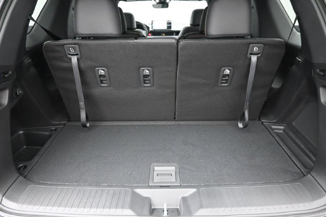 New 2026 Honda Pilot TrailSport image 37