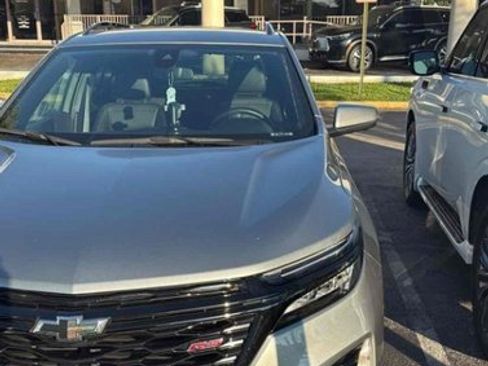 Used 2024 Chevrolet Equinox RS w/ RS Leather Package image 1