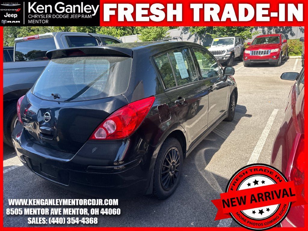 Used 2009 Nissan Versa 1.8 S w/ PWR Pkg FWD image 9
