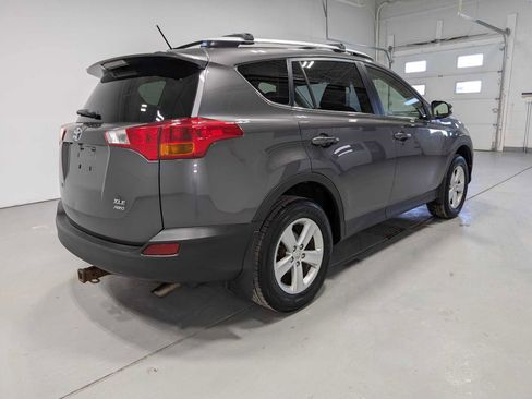 Used 2013 Toyota RAV4 XLE image 8