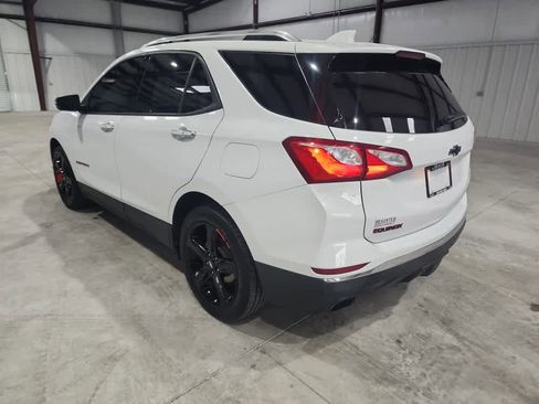 Used 2019 Chevrolet Equinox Premier w/ Premier Redline Edition image 3