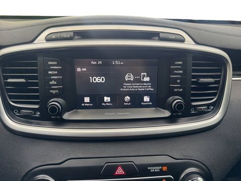 Used 2019 Kia Sorento FWD w/ Option Group 020 image 25