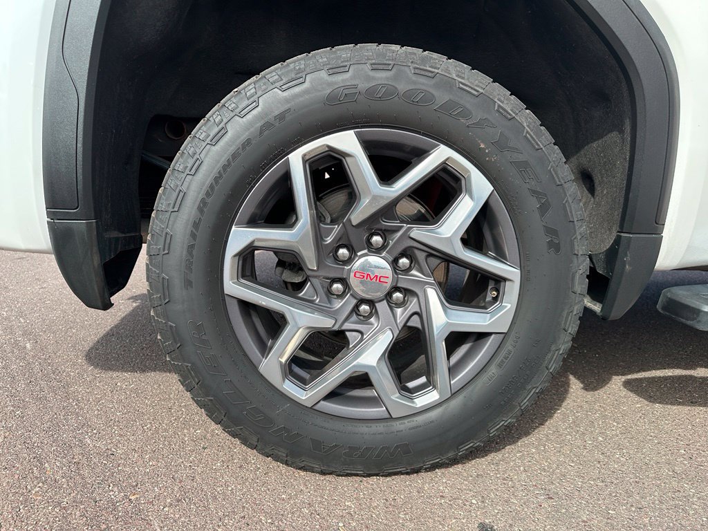 Used 2023 GMC Sierra 1500 SLT w/ SLT Premium Package AWD/4WD image 37