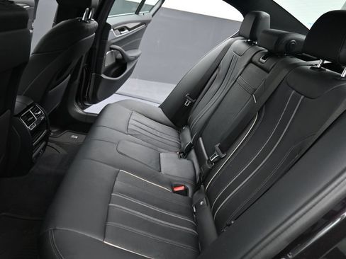 Used 2023 BMW 540i xDrive w/ Premium Package AWD/4WD image 18