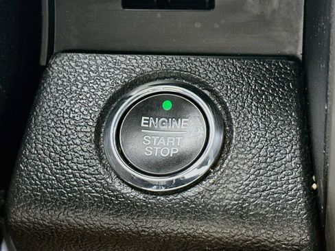 Used 2018 Ford F150 Lariat AWD/4WD image 28