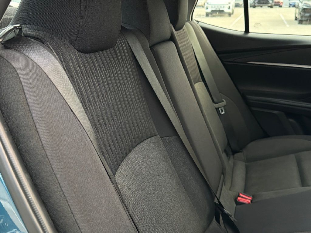 Used 2025 Toyota Camry LE FWD image 12