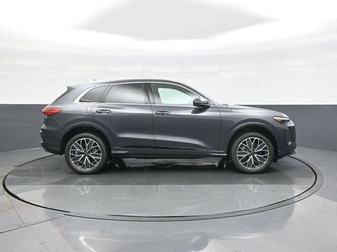 New 2025 Audi Q5 Premium Plus image 8