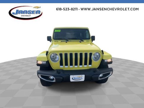 Used 2023 Jeep Wrangler Sahara AWD/4WD image 3