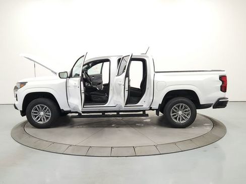 New 2026 Chevrolet Colorado LT RWD image 12
