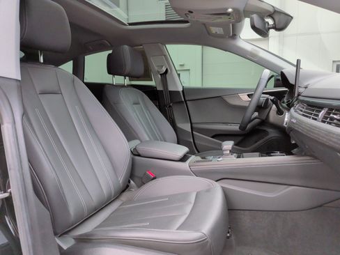 Certified 2023 Audi A5 2.0T Premium Plus w/ Premium Plus AWD/4WD image 33