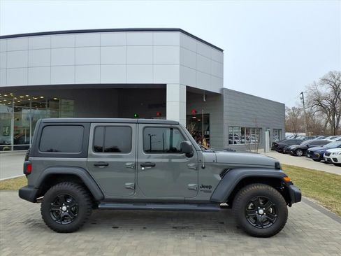 Used 2021 Jeep Wrangler Unlimited Sport AWD/4WD image 8