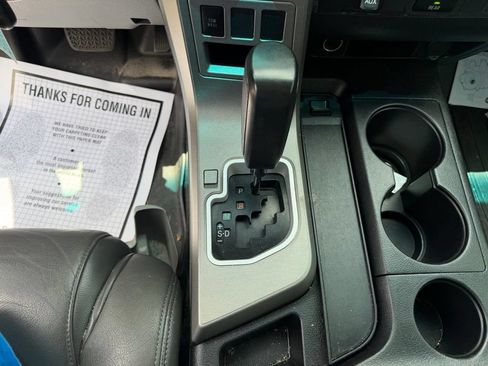 Used 2014 Toyota Sequoia SR5 RWD image 28