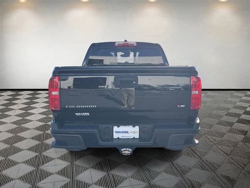 Used 2022 Chevrolet Colorado Z71 w/ Z71 Midnight Edition image 6