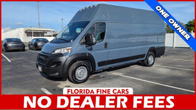 Used 2024 RAM ProMaster 3500 FWD image 1