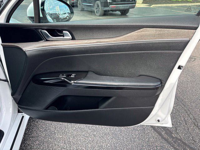 Used 2022 Kia K5 EX FWD image 27