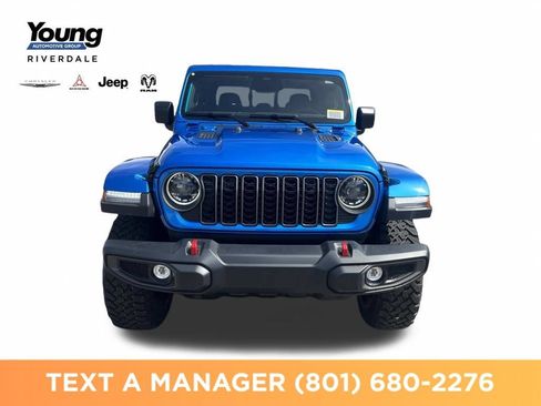 New 2026 Jeep Gladiator Rubicon w/ Steel Power Dome Hood Package AWD/4WD image 8