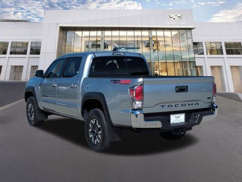 Used 2023 Toyota Tacoma TRD Off-Road w/ Black Out Package (TMS) AWD/4WD image 7