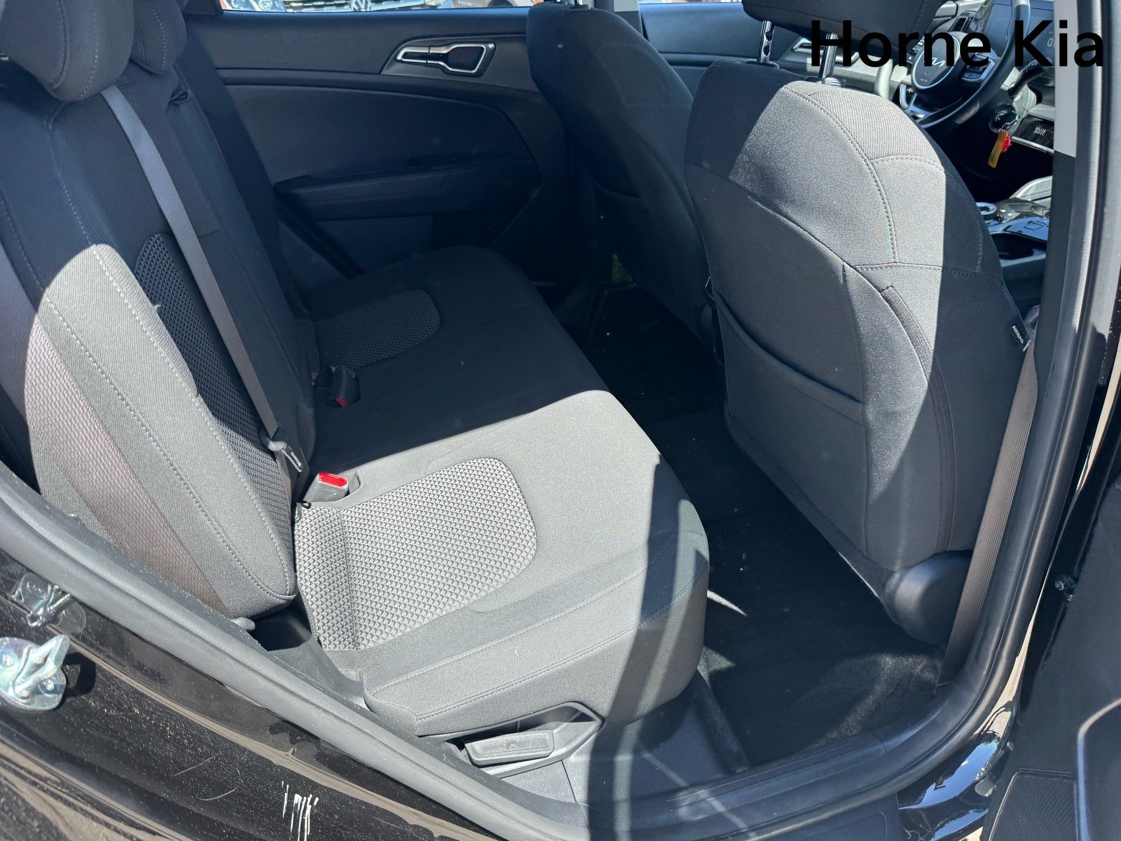 Used 2023 Kia Sportage LX AWD/4WD image 28